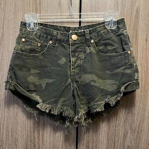 COTTON ON camo denim shorts, size 2